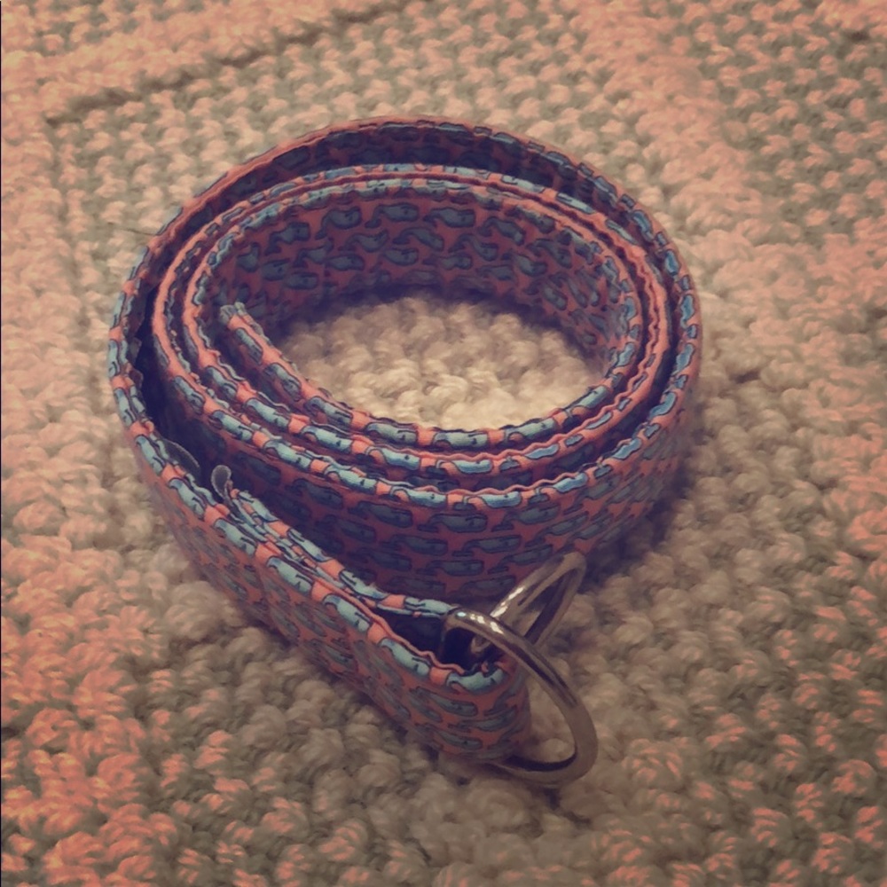 Kids size L vineyard vines belt pink and blue